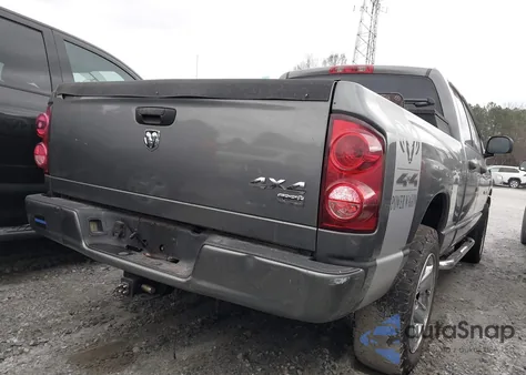 2007 Dodge Ram 1500 Slt/Trx4 Off Road/Sport z USA, uszkodzony, nr VIN 1D7HU18247S201360